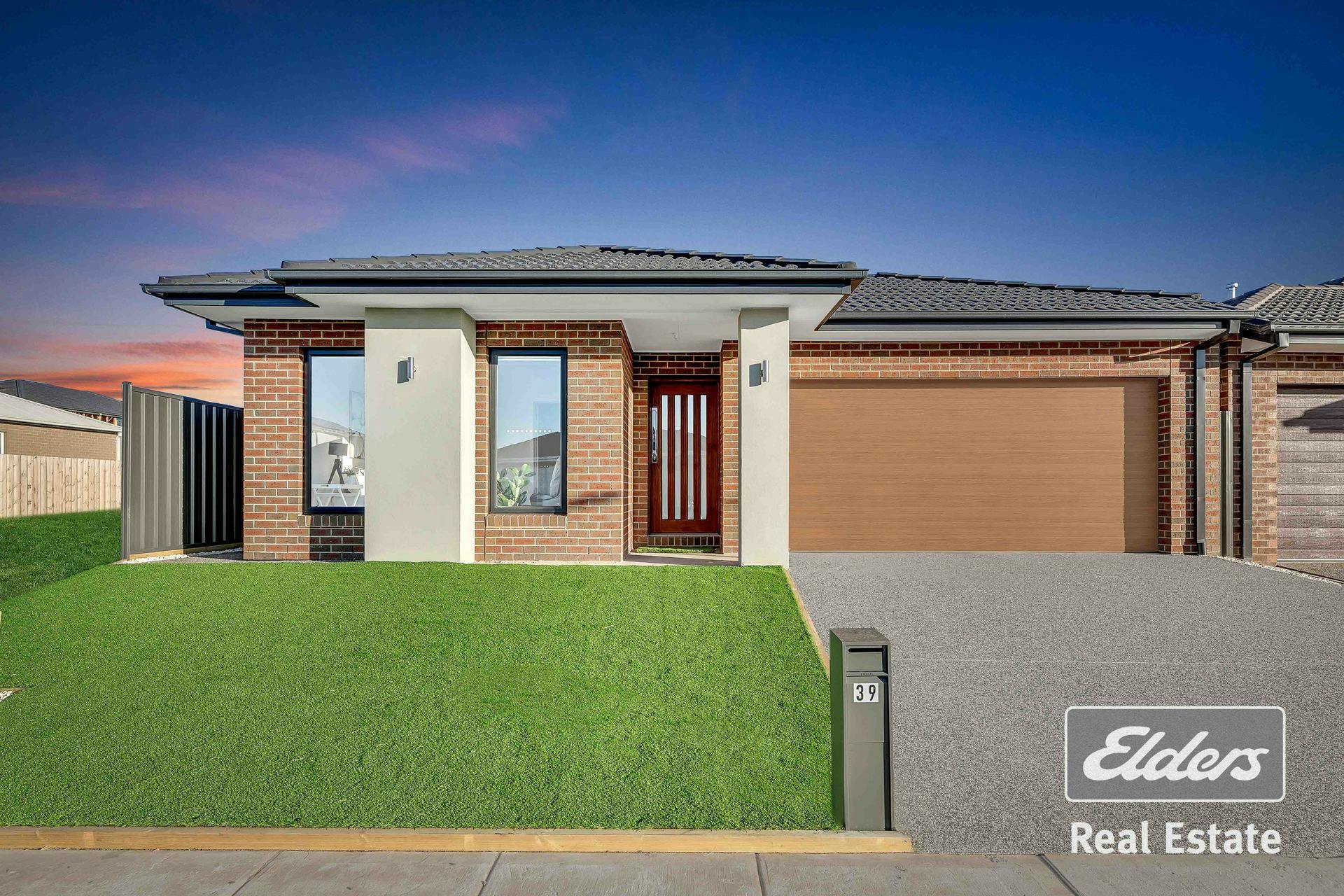39 Rochford Way, Melton South, VIC, 3338 Sold Elders Real Estate