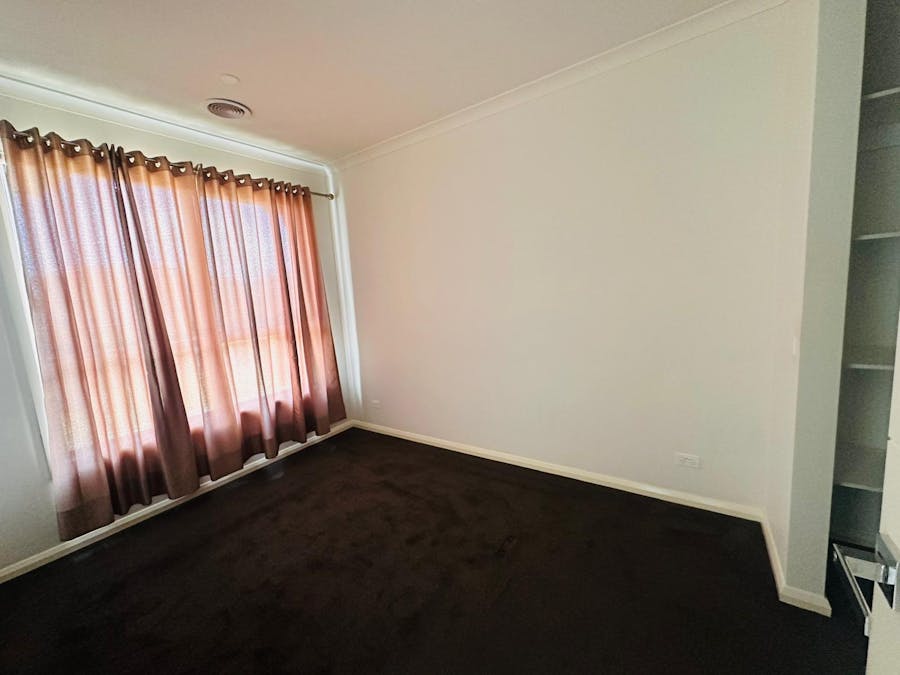 13 Villette Avenue, Tarneit, VIC, 3029 - Image 12