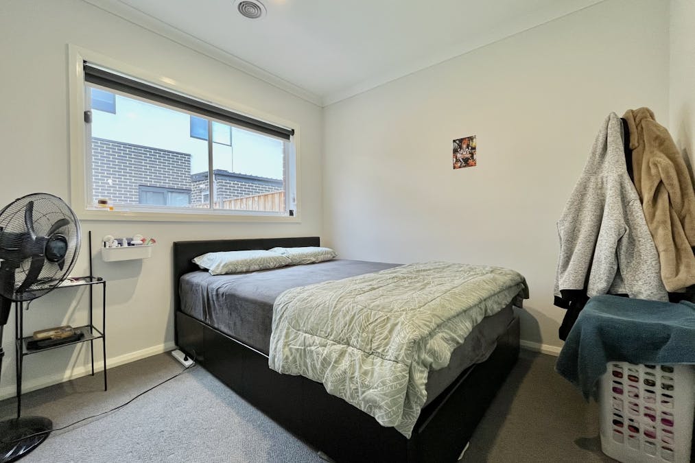 8 Codrington Road, Truganina, VIC, 3029 - Image 9