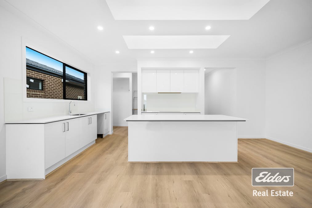 3  Pandey Place, Rockbank, VIC, 3335 - Image 7
