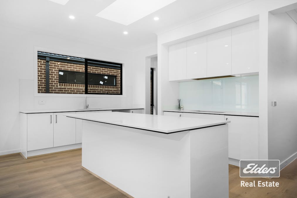 3  Pandey Place, Rockbank, VIC, 3335 - Image 6