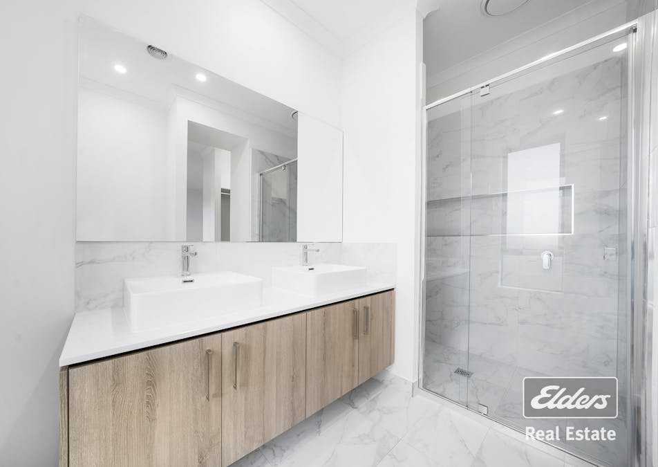 3  Pandey Place, Rockbank, VIC, 3335 - Image 12