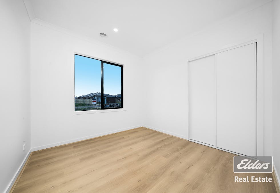 3  Pandey Place, Rockbank, VIC, 3335 - Image 16