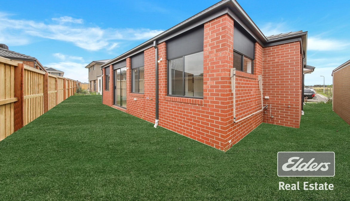 38 Woolspinner Crescent, Wyndham Vale, VIC, 3024 - Image 14