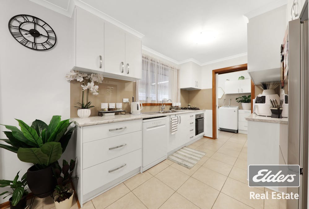 2/33 Pigeon Street, Werribee, VIC, 3030 - Image 8