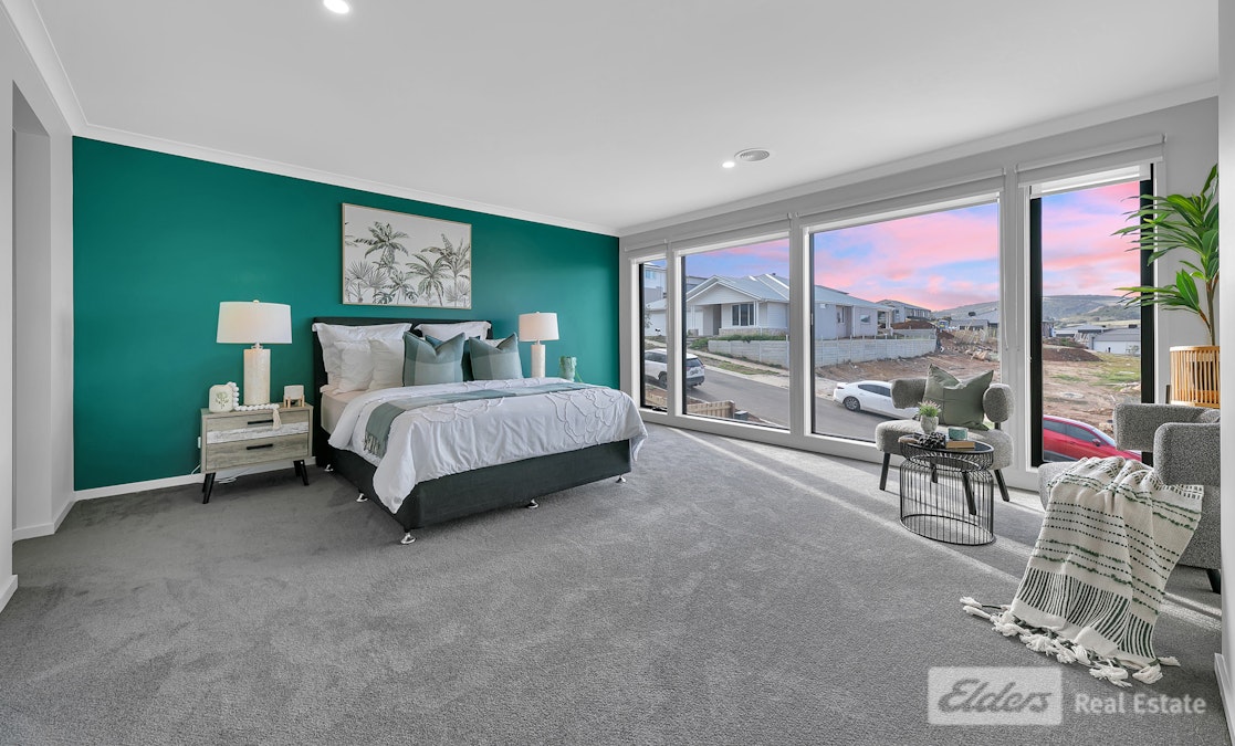 14 Auburn Crescent, Bacchus Marsh, VIC, 3340 - Image 3