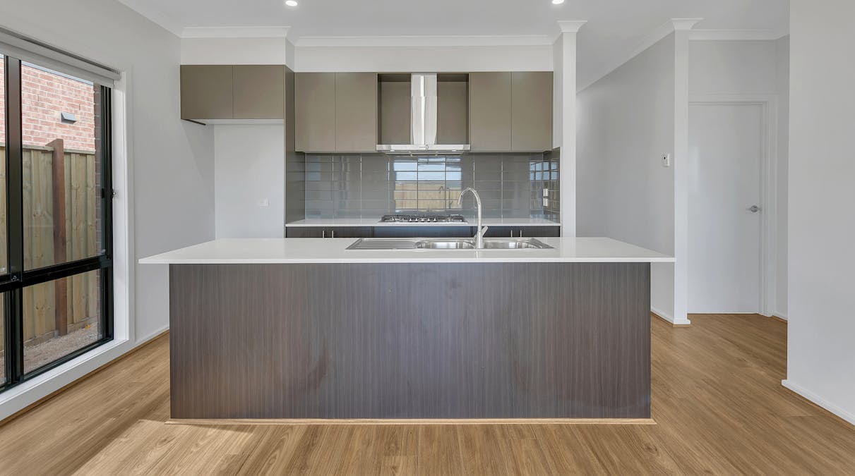 11 Worope Street, Wyndham Vale, VIC, 3024 - Image 2