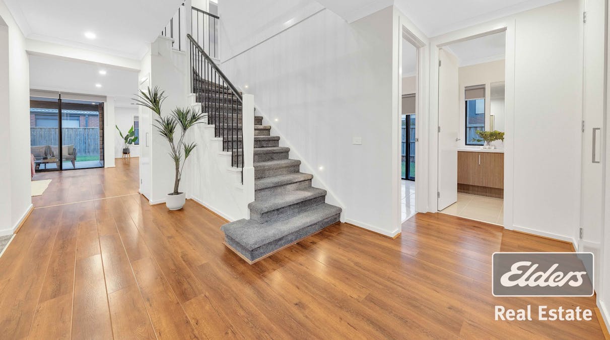 12 Allunga Way, Werribee, VIC, 3030 - Image 4