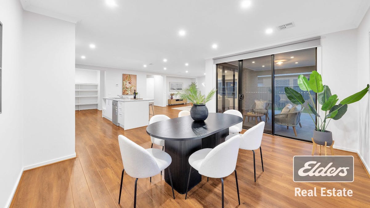 12 Allunga Way, Werribee, VIC, 3030 - Image 10