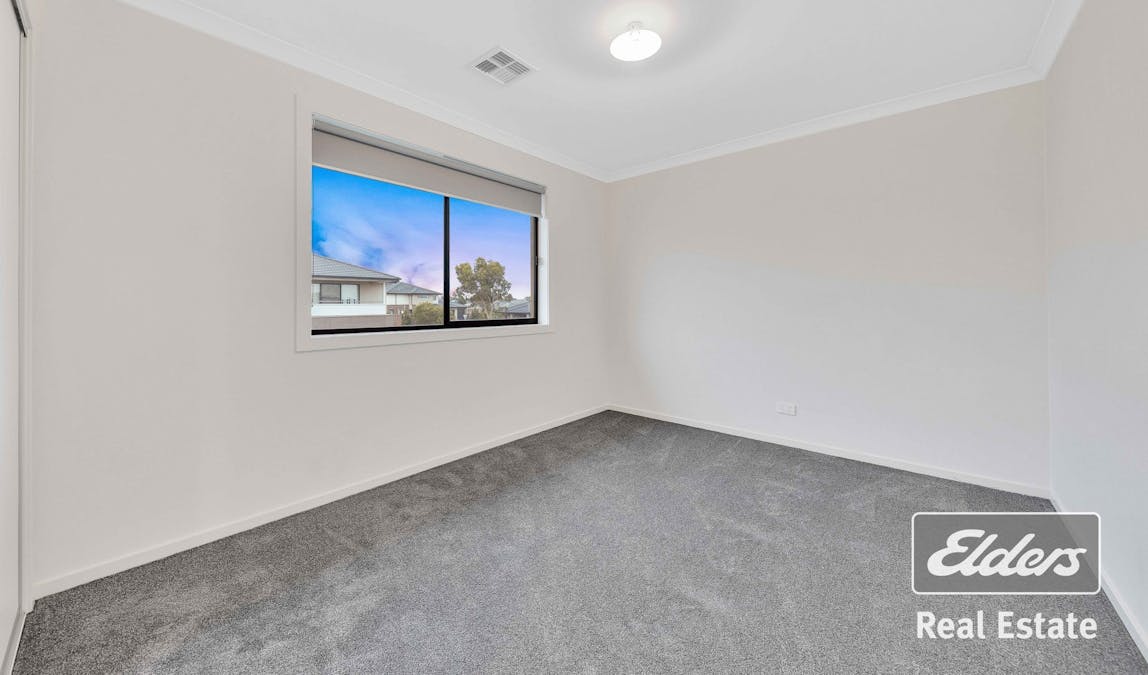 12 Allunga Way, Werribee, VIC, 3030 - Image 17