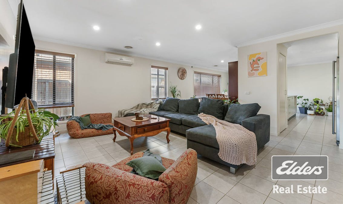 31 Laurence Way, Tarneit, VIC, 3029 - Image 5