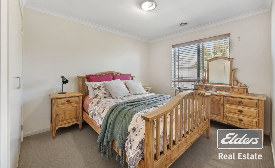 31 Laurence Way, Tarneit, VIC, 3029 - Image 9