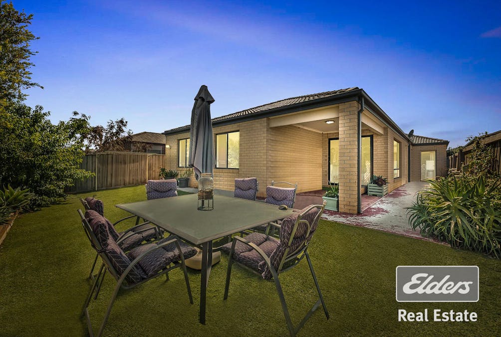 31 Laurence Way, Tarneit, VIC, 3029 - Image 13