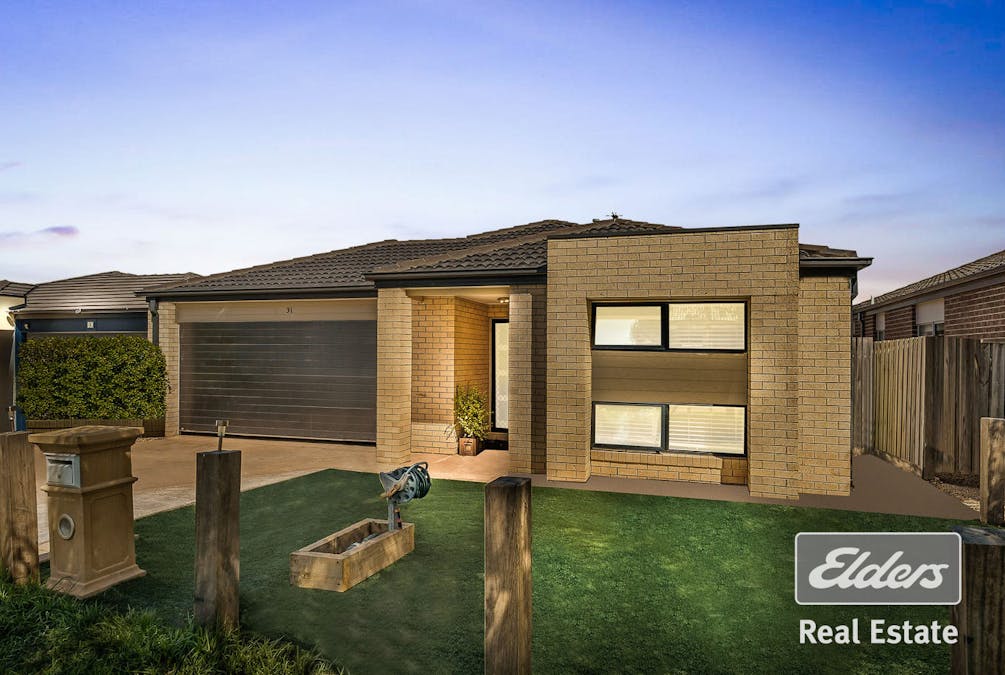 31 Laurence Way, Tarneit, VIC, 3029 - Image 2