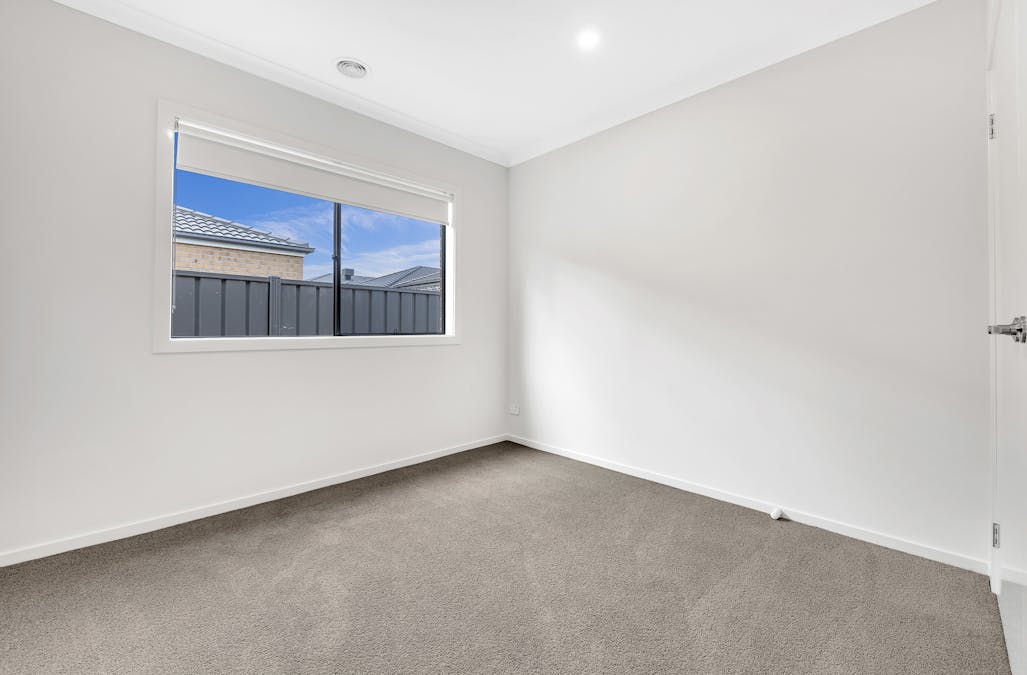 82 Eaglemont Drive, Strathtulloh, VIC, 3338 - Image 6