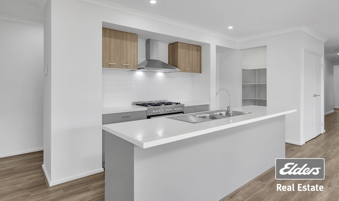 28 Wondrous Boulevard, Tarneit, VIC, 3029 - Image 6