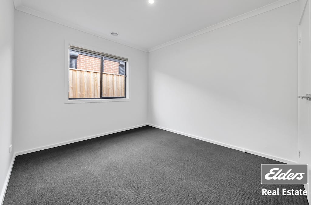 28 Wondrous Boulevard, Tarneit, VIC, 3029 - Image 12