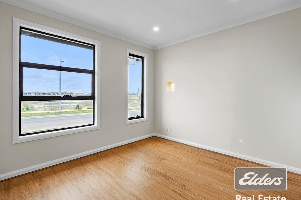 36 Burgess Road , Tarneit, VIC, 3029 - Image 9