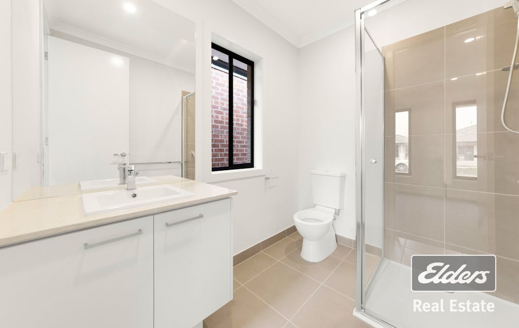 14 Cavill Way, Tarneit, VIC, 3029 - Image 4