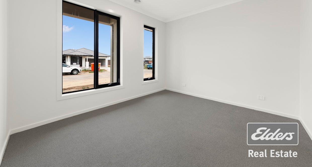 14 Cavill Way, Tarneit, VIC, 3029 - Image 3