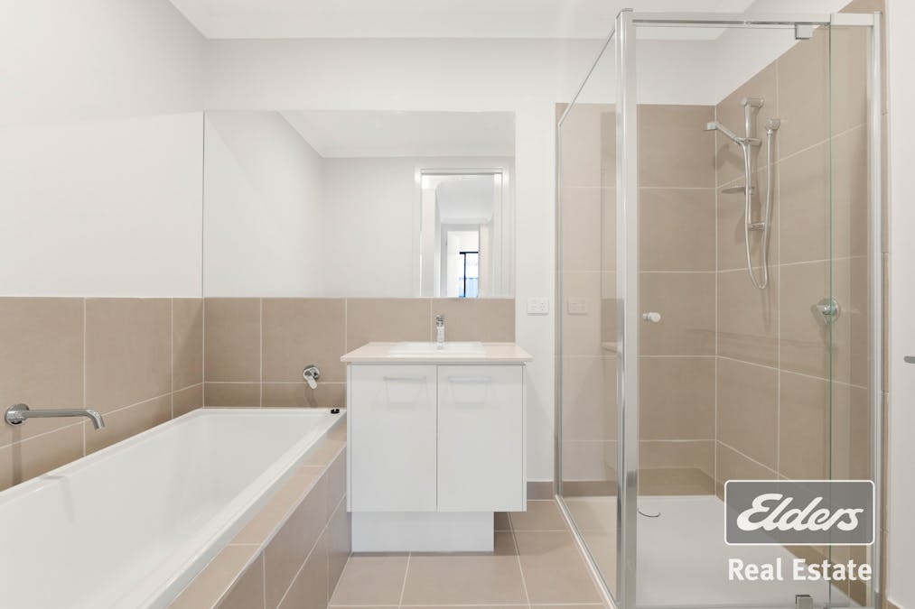 14 Cavill Way, Tarneit, VIC, 3029 - Image 11