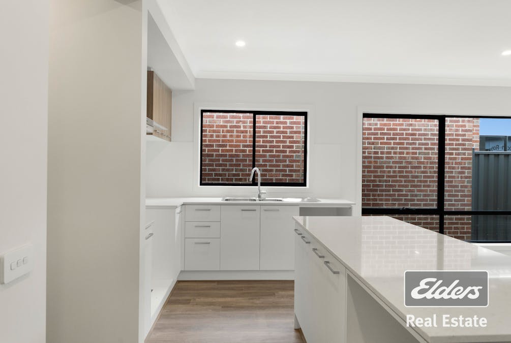 14 Cavill Way, Tarneit, VIC, 3029 - Image 6