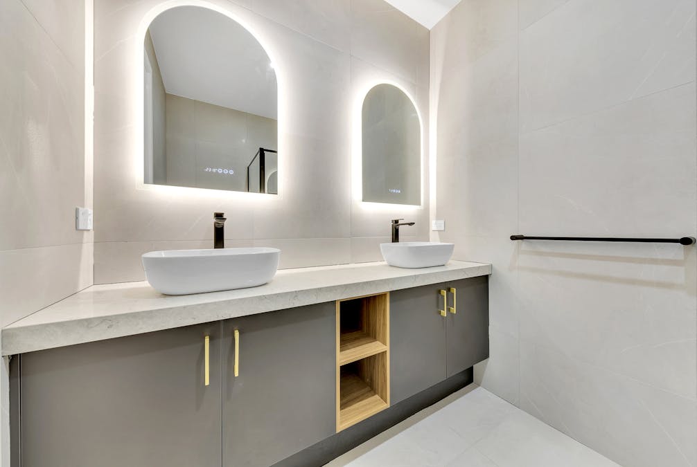 8 Cricket Circuit, Tarneit, VIC, 3029 - Image 2