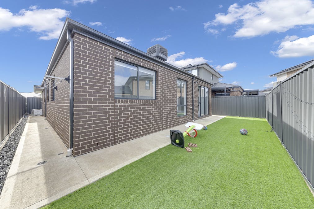 14 Azas Street, Truganina, VIC, 3029 - Image 11