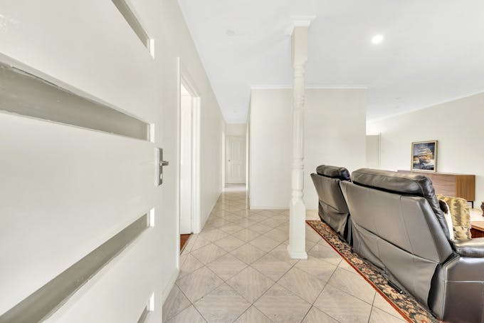 1/33 Doherty Street, Deer Park, VIC, 3023 - Image 1