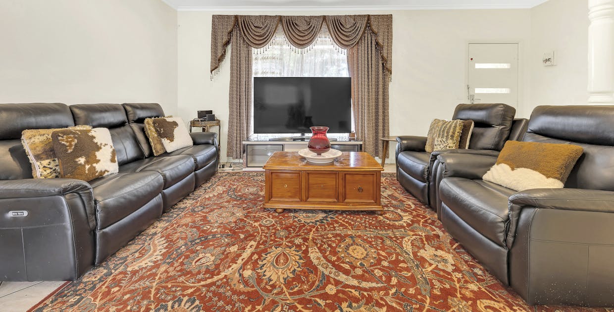 1/33 Doherty Street, Deer Park, VIC, 3023 - Image 3