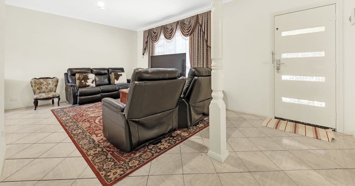 1/33 Doherty Street, Deer Park, VIC, 3023 - Image 4