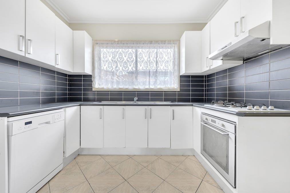 1/33 Doherty Street, Deer Park, VIC, 3023 - Image 9