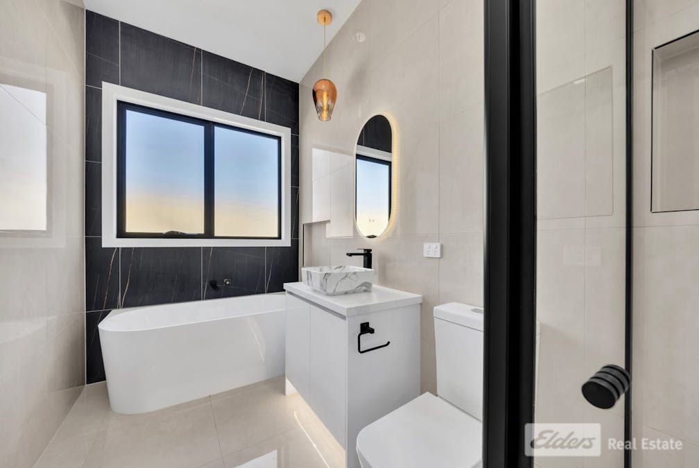 5 Danshill Avenue, Werribee South, VIC, 3030 - Image 8