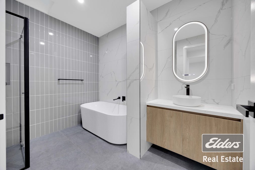 30 Thyme Crescent, Fraser Rise, VIC, 3336 - Image 8