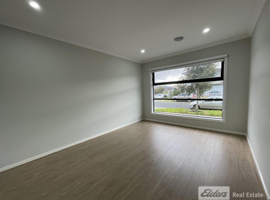7 Grosset Way, Point Cook, VIC, 3030 - Image 6