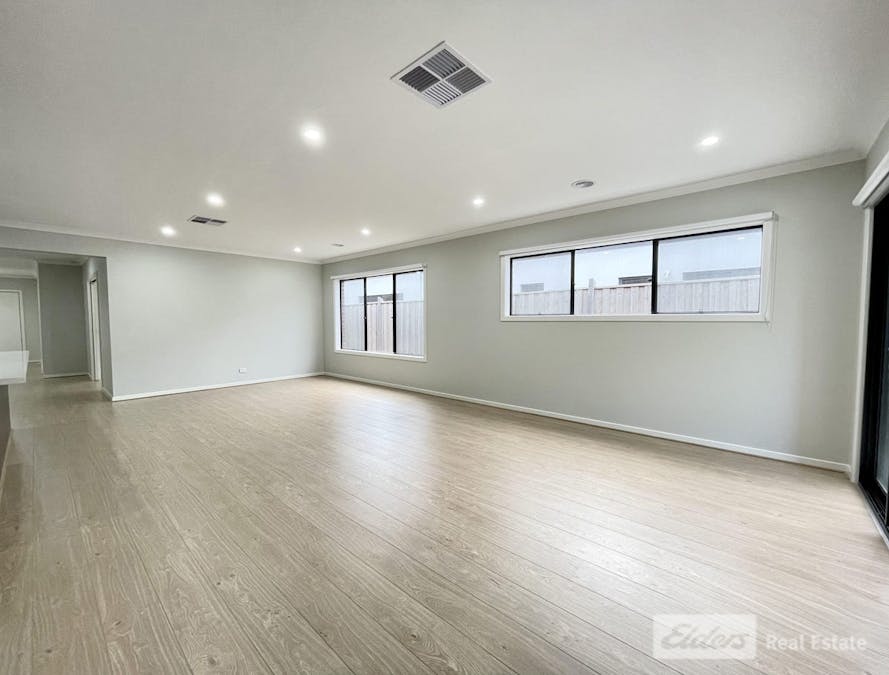 7 Grosset Way, Point Cook, VIC, 3030 - Image 18