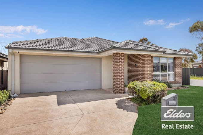 27 Willandra Boulevard, Harkness, VIC, 3337 - Image 1