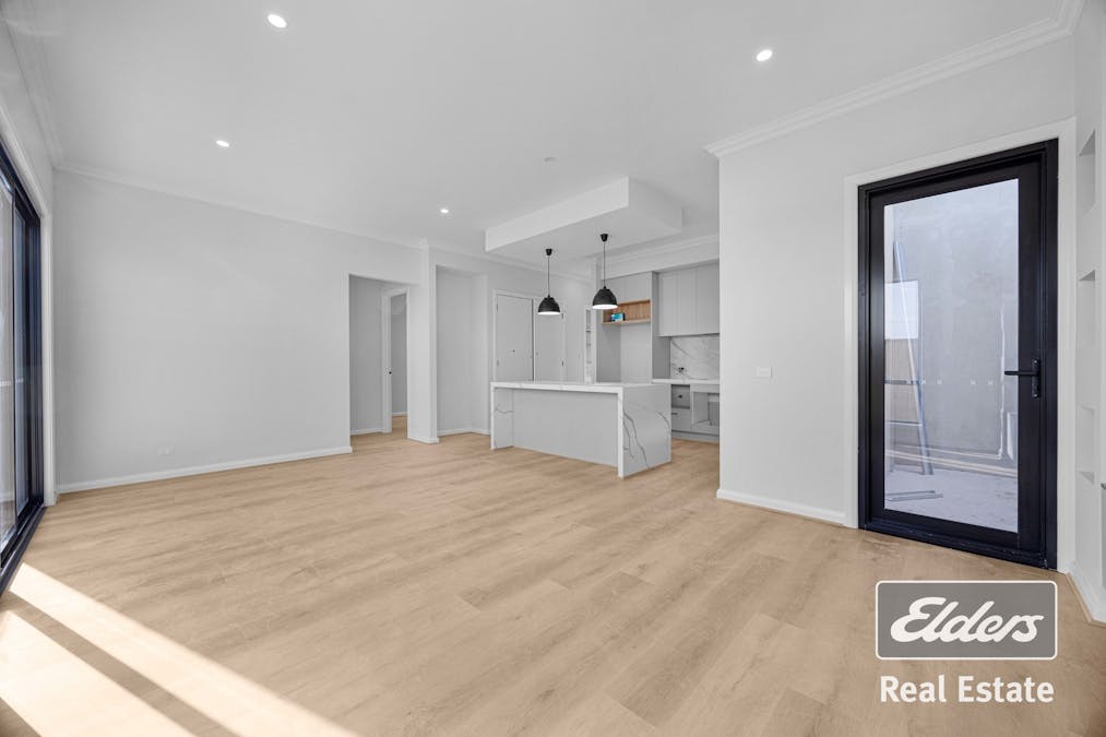 4 Dunphy Street, Tarneit, VIC, 3029 - Image 11