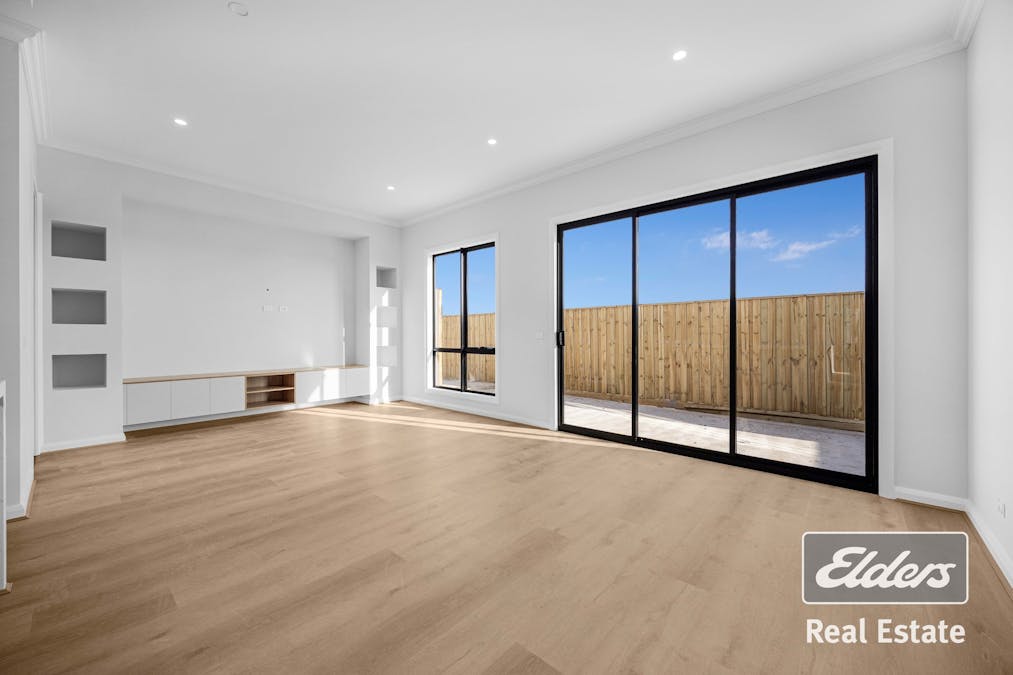 4 Dunphy Street, Tarneit, VIC, 3029 - Image 13