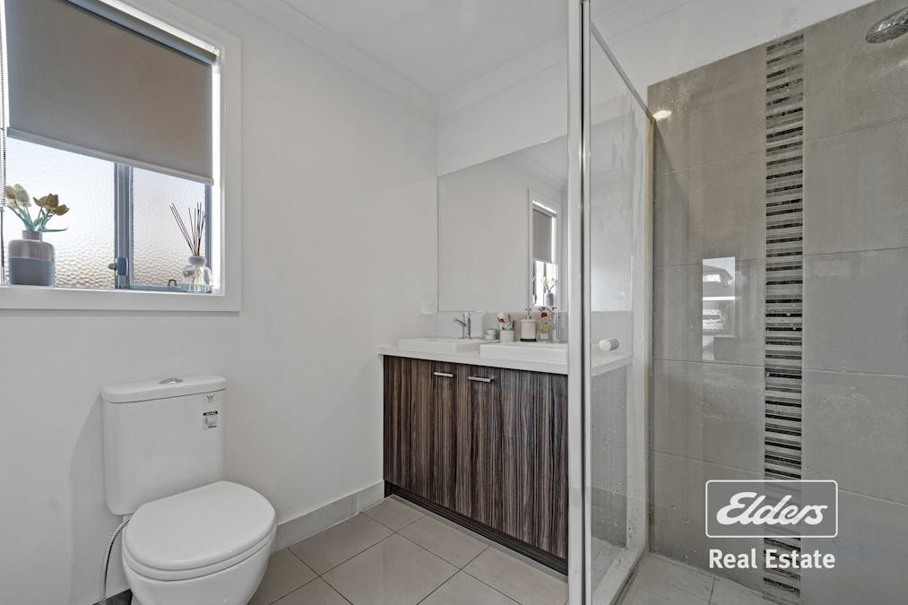144 Hummingbird Boulevard, Tarneit, VIC, 3029 - Image 4