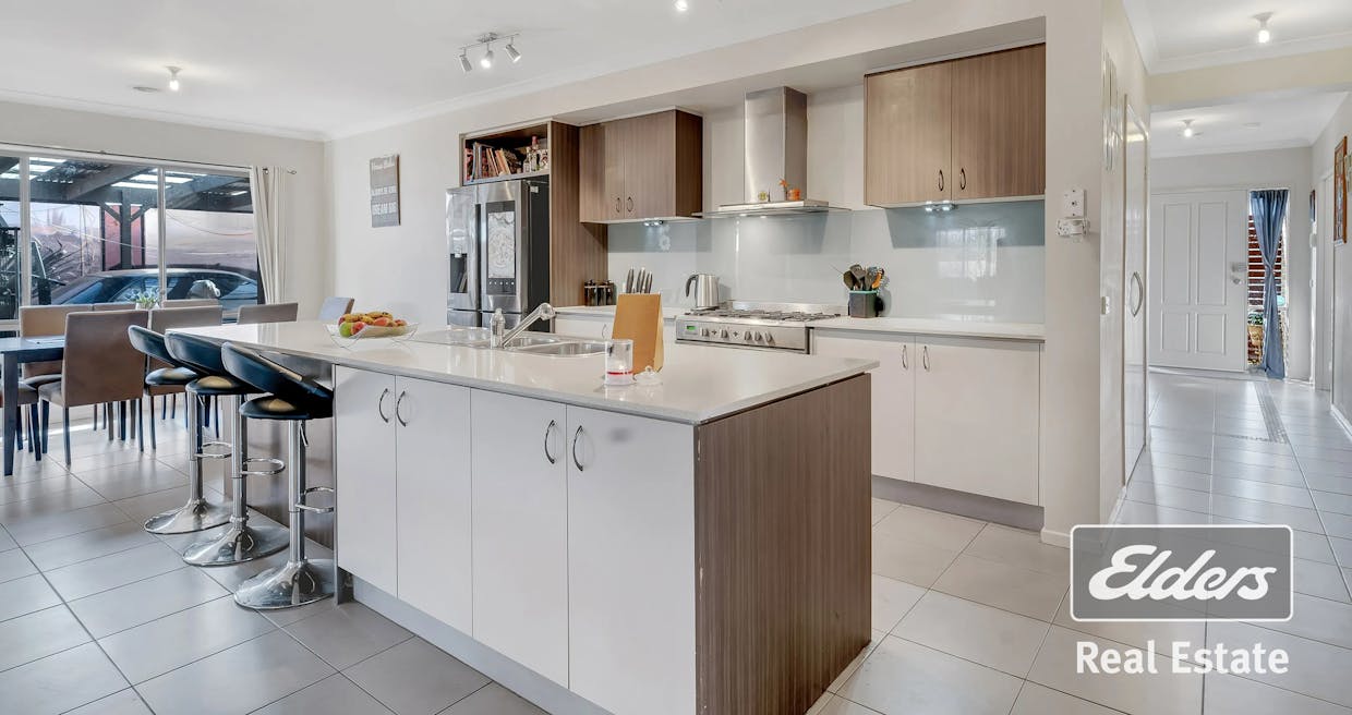 63 Roslyn Park Drive, Harkness, VIC, 3337 - Image 1