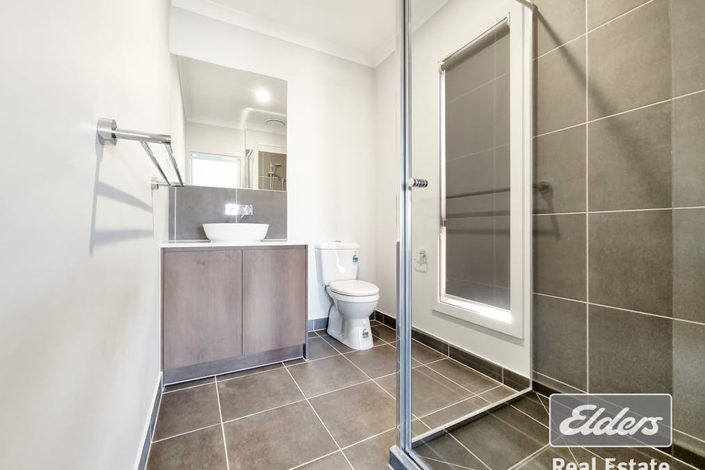 11 Colt Mews Mews, Truganina, VIC, 3029 - Image 5