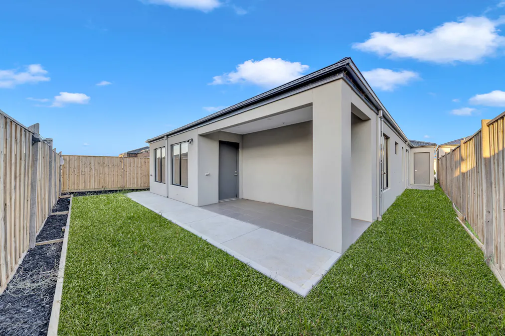 4 Aragon Road, Tarneit, VIC, 3029 - Image 18