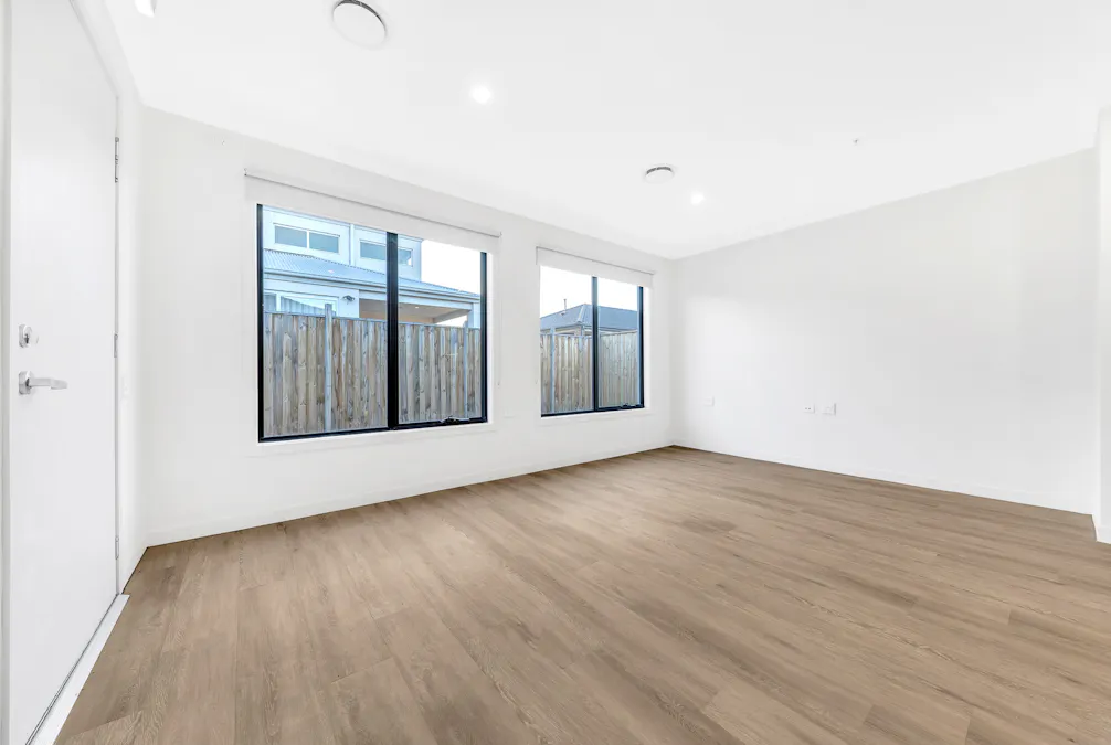 4 Aragon Road, Tarneit, VIC, 3029 - Image 16