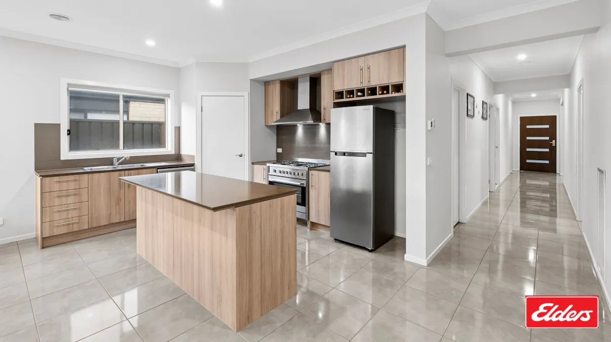 12 Atherton Way, Werribee, VIC, 3030 - Image 5