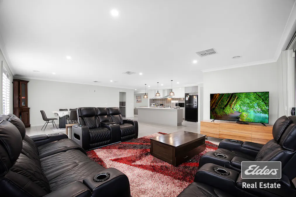 24 Dutch Avenue, Wyndham Vale, VIC, 3024 - Image 10
