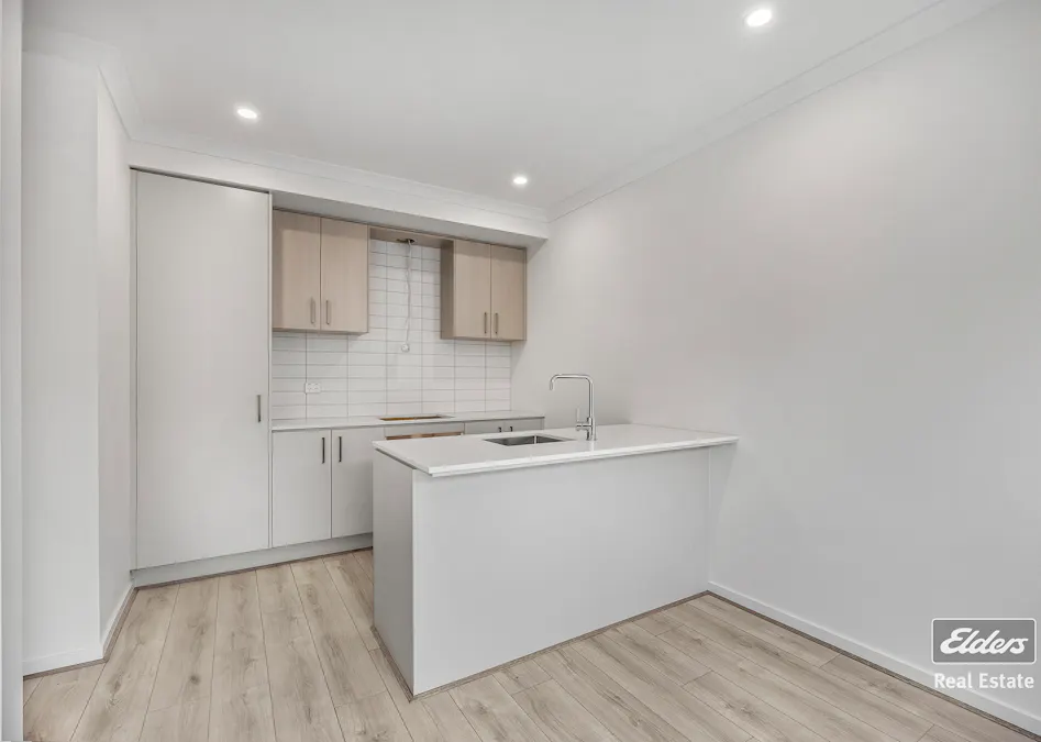 18 Timetable Street , Mambourin, VIC, 3024 - Image 11