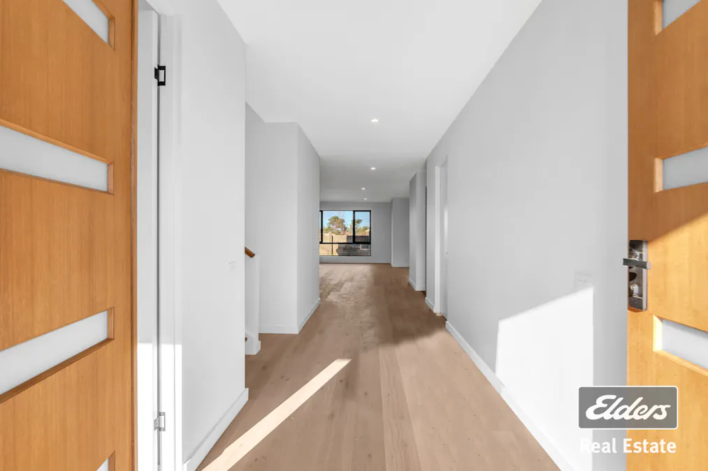 2/36 Socrates Way, Rockbank, VIC, 3335 - Image 2