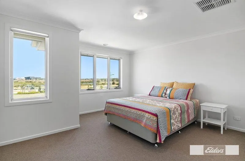 32 Otterham Way — photo 5 of 11