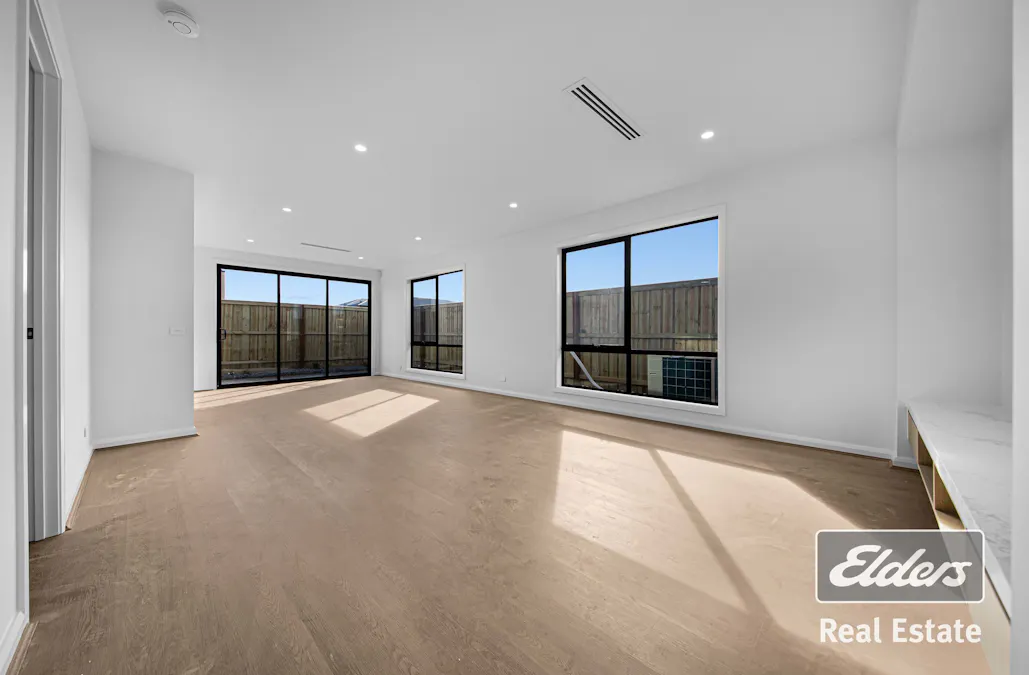 11 Penzo Way, Tarneit, VIC, 3029 - Image 17